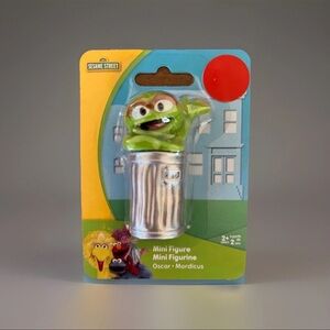 Sesame Street OSCAR Figure, Mini Figurine